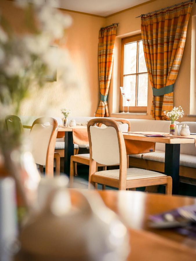 Schneiderlein Hotel Limbach-Oberfrohna Ngoại thất bức ảnh