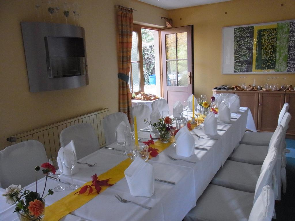Schneiderlein Hotel Limbach-Oberfrohna Ngoại thất bức ảnh