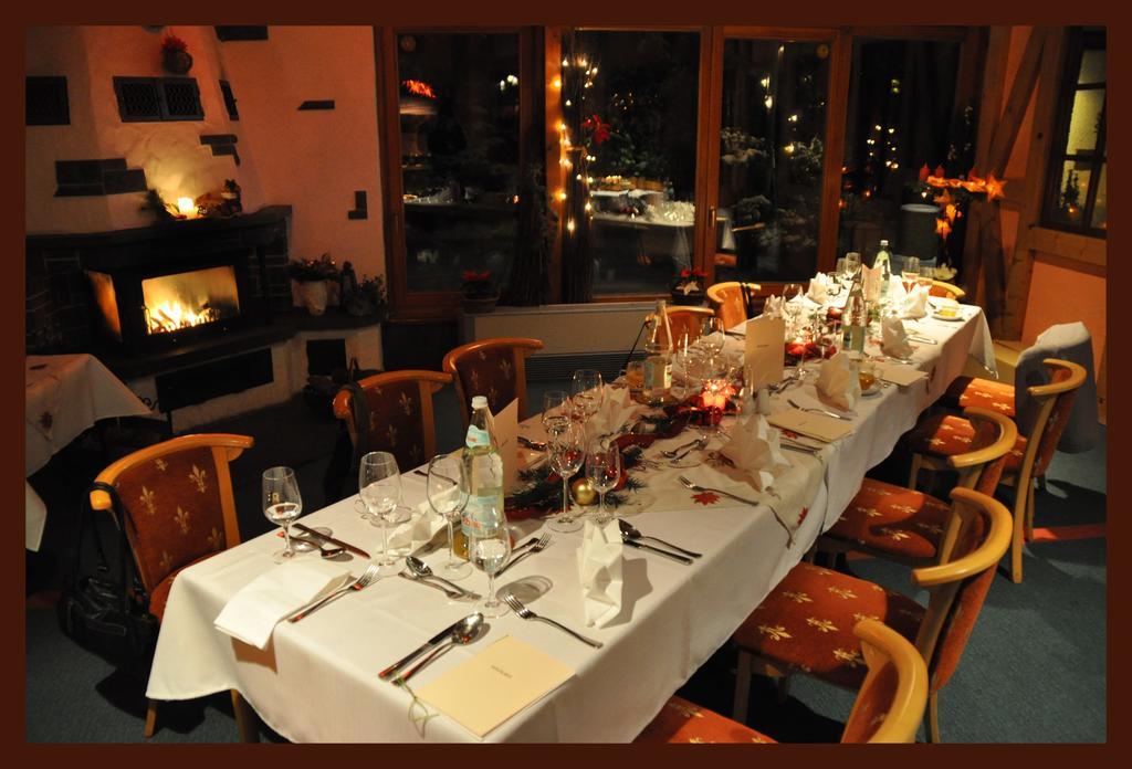 Schneiderlein Hotel Limbach-Oberfrohna Ngoại thất bức ảnh