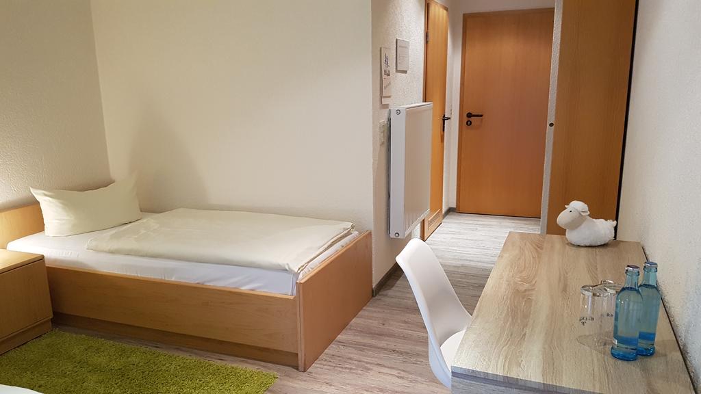 Schneiderlein Hotel Limbach-Oberfrohna Ngoại thất bức ảnh