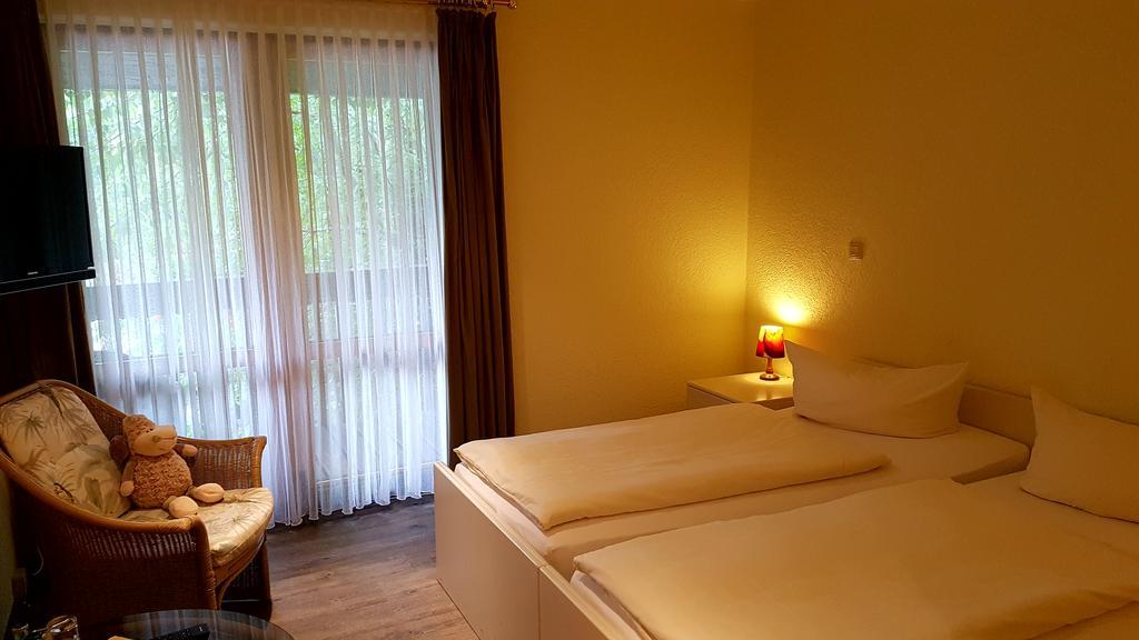 Schneiderlein Hotel Limbach-Oberfrohna Ngoại thất bức ảnh